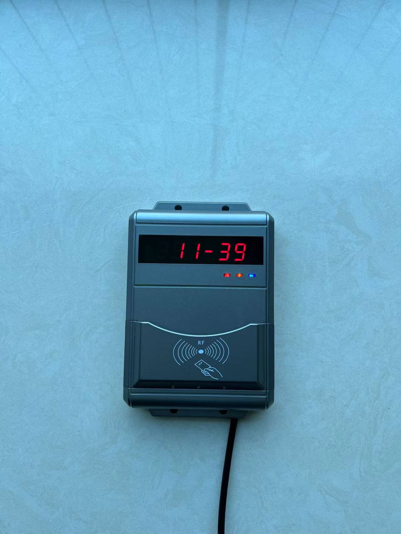 洗澡水控系統(tǒng) 淋浴IC卡節(jié)水器 工廠洗澡水刷卡機